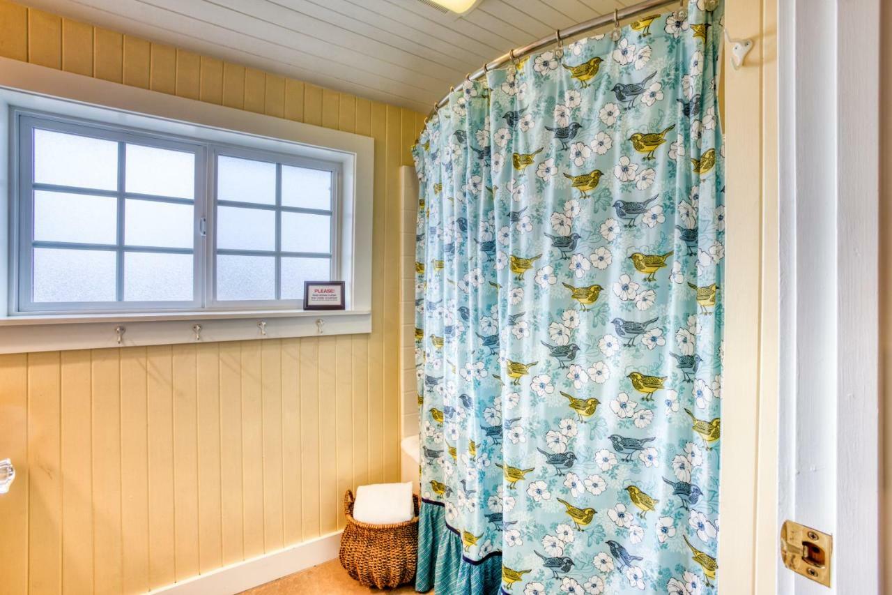 Seaside Classic Cottage Exterior foto